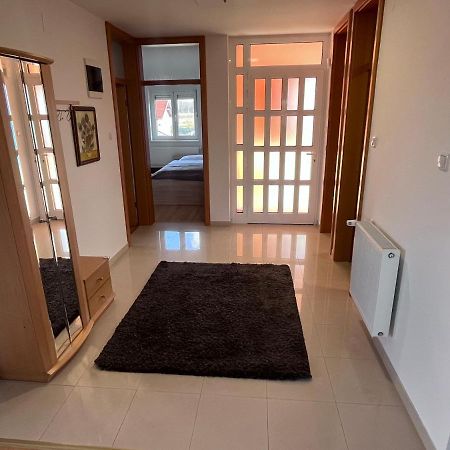 Apartman Magnolia Petrovina Turopoljska エクステリア 写真