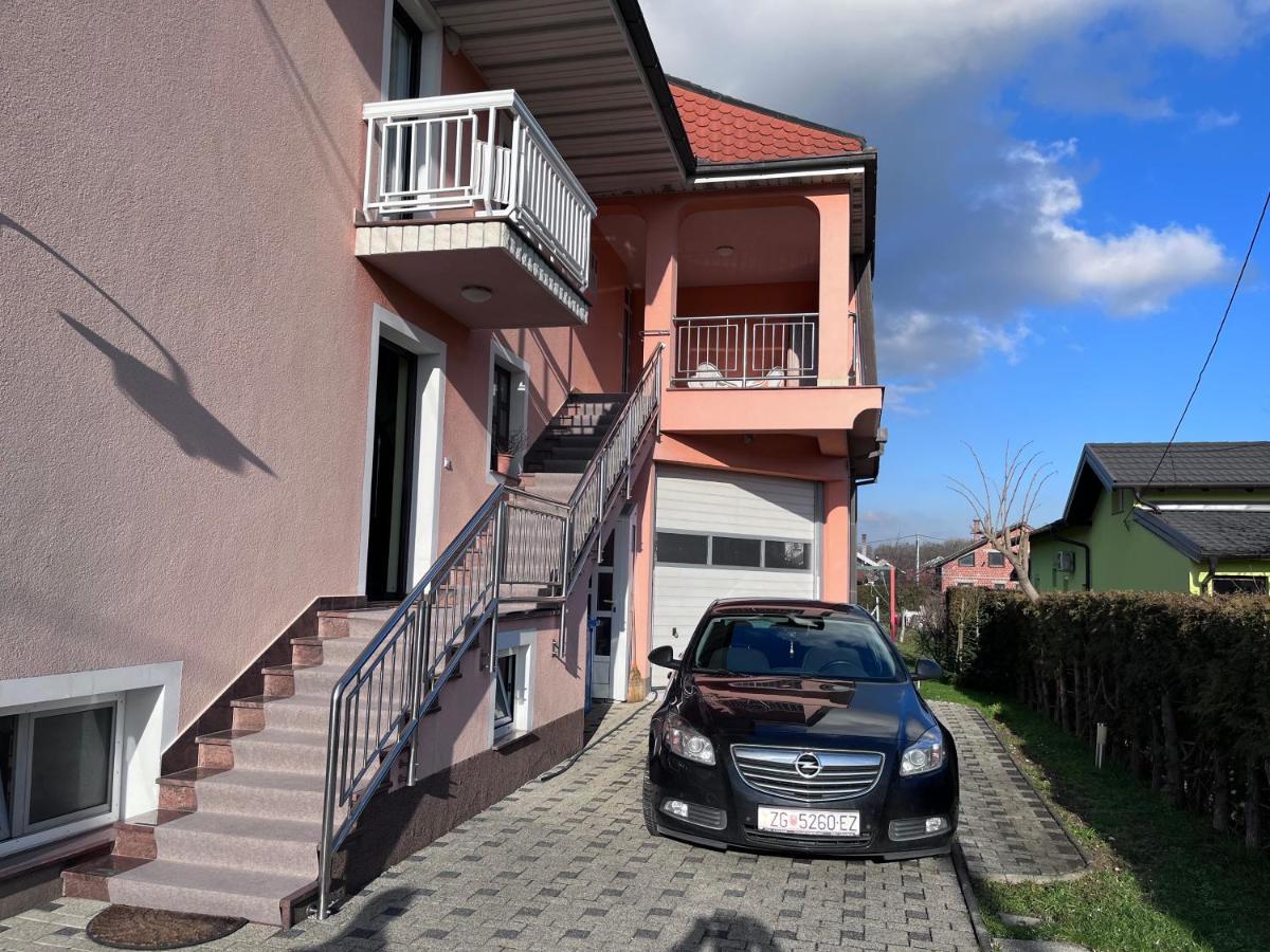 Apartman Magnolia Petrovina Turopoljska エクステリア 写真